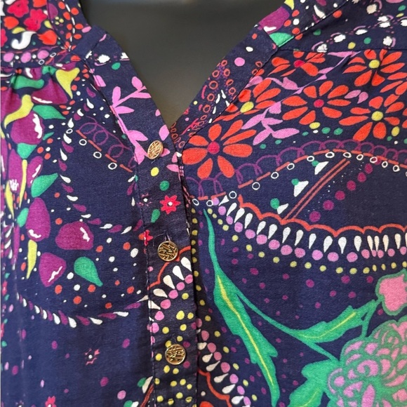 Lilly Pulitzer Sz L Providence Top in Garden Menagerie Long Sleeve TOP 20" PTP - Picture 2 of 8